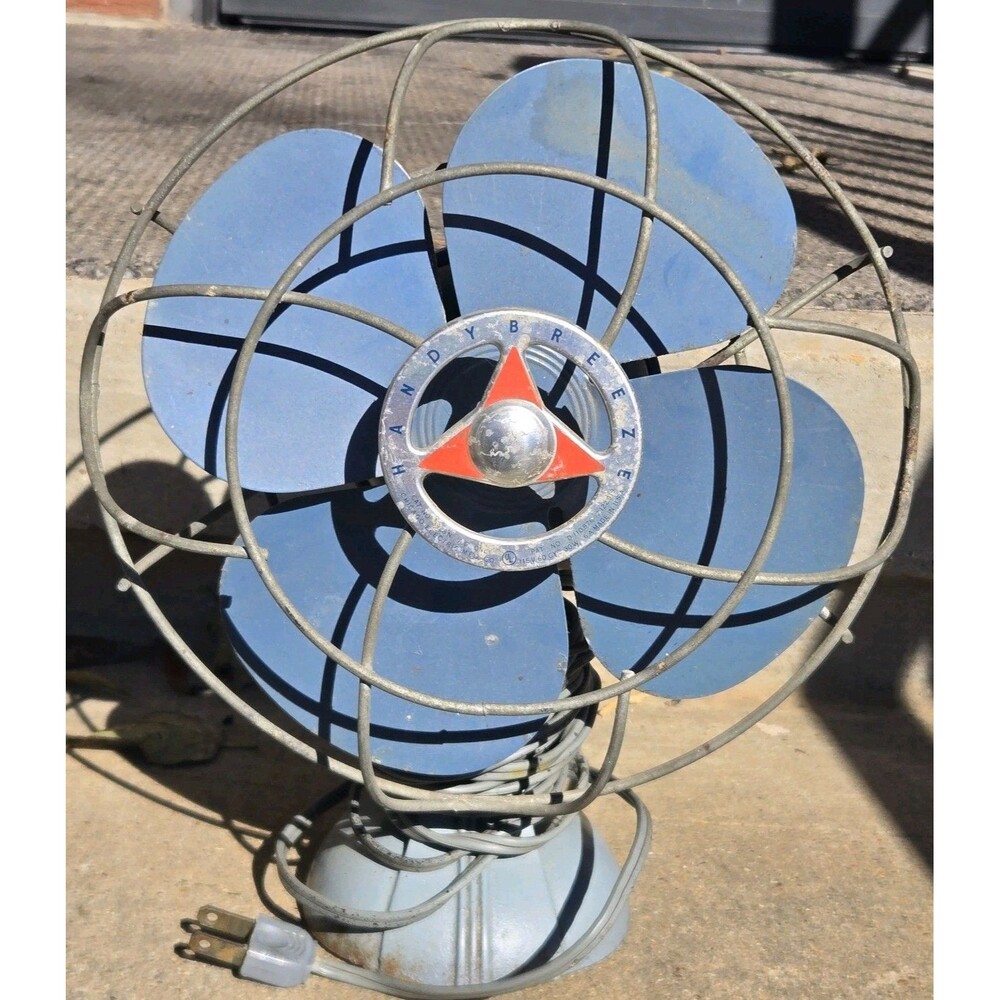 Vintage Handy Breeze Chicago Electric Blue Metal Fan Works - Loud